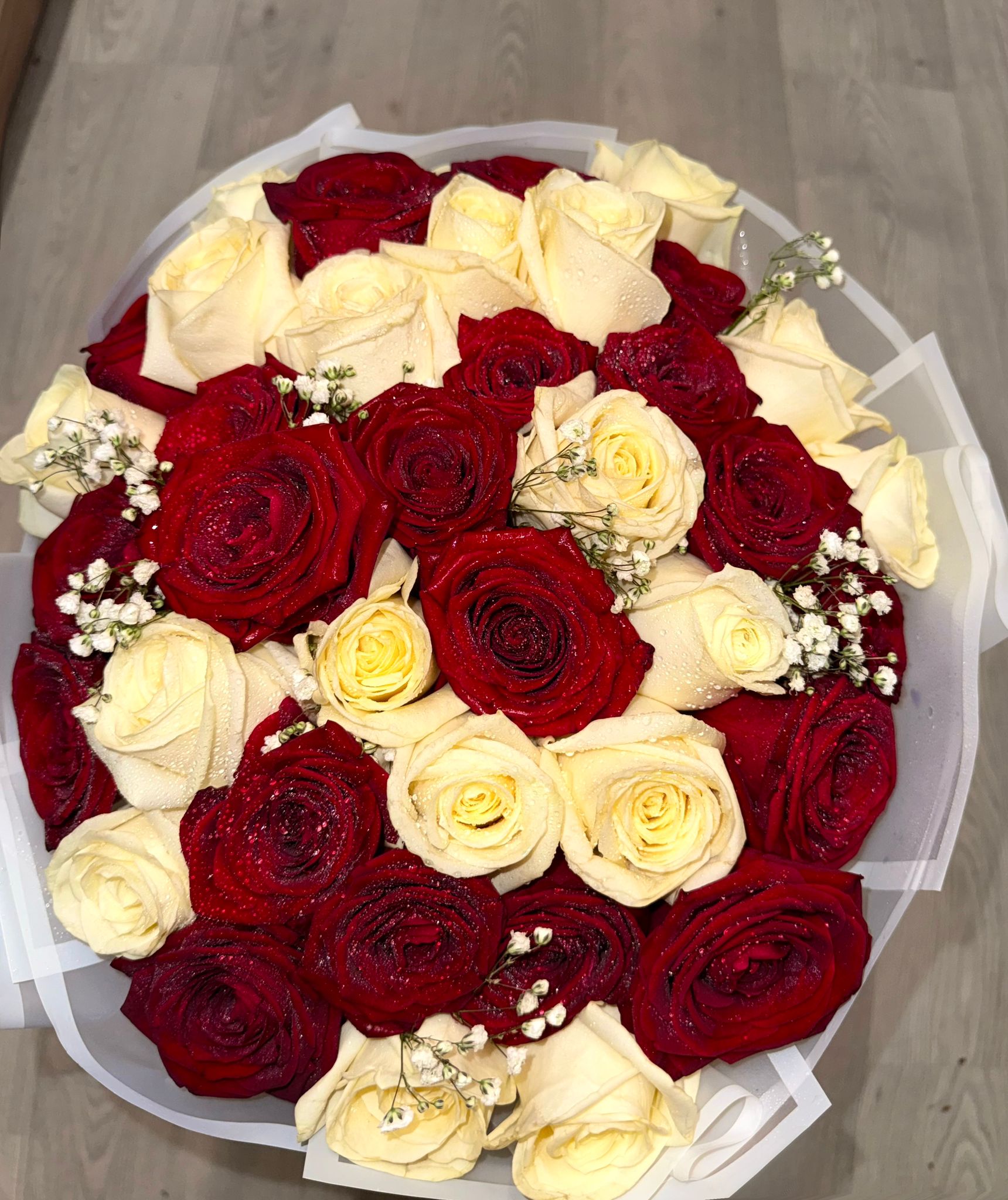 Mixed White and Red Rose Bouquet With Baby Breath